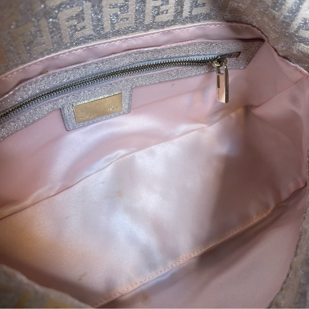 💕SOLD💕Fendi vintage zucchino monogram logo mama baguette rose gold shimmer - Picture 11 of 16